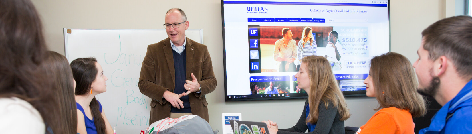 students at a workshop